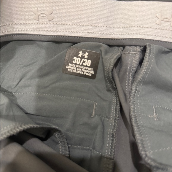 This listing is 4 pairs of UA drive under armor tapered pants all in size 30x30 - Picture 3 of 7